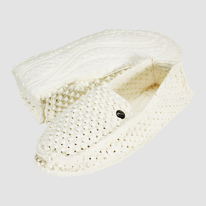 White_Planet_loafers_ledd